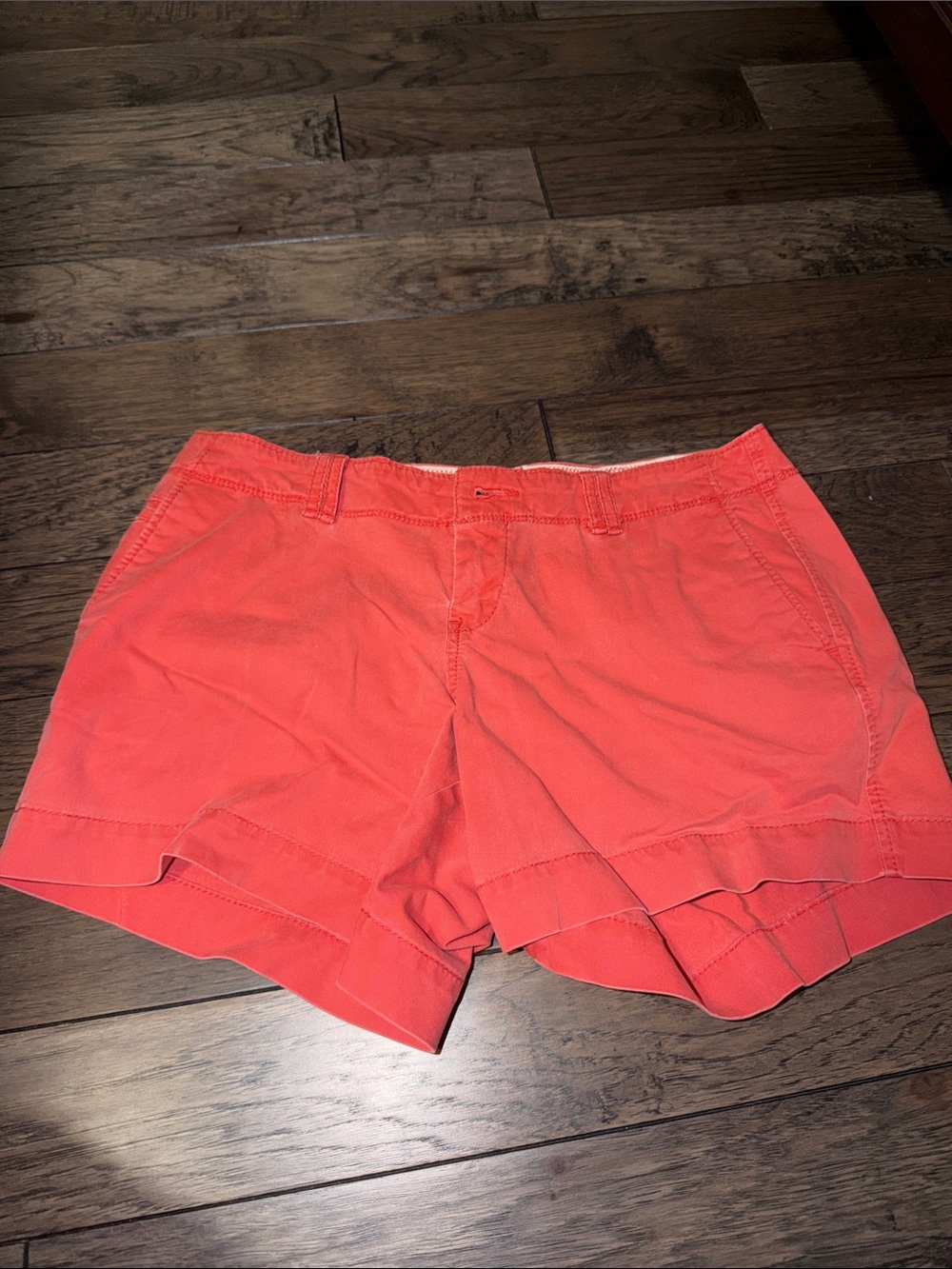 Old Navy Women’s Coral Cotton Shorts